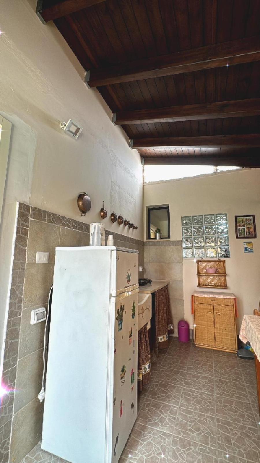 A Lu Fanizza Bed & Breakfast คูโตรฟิอาโน ภายนอก รูปภาพ